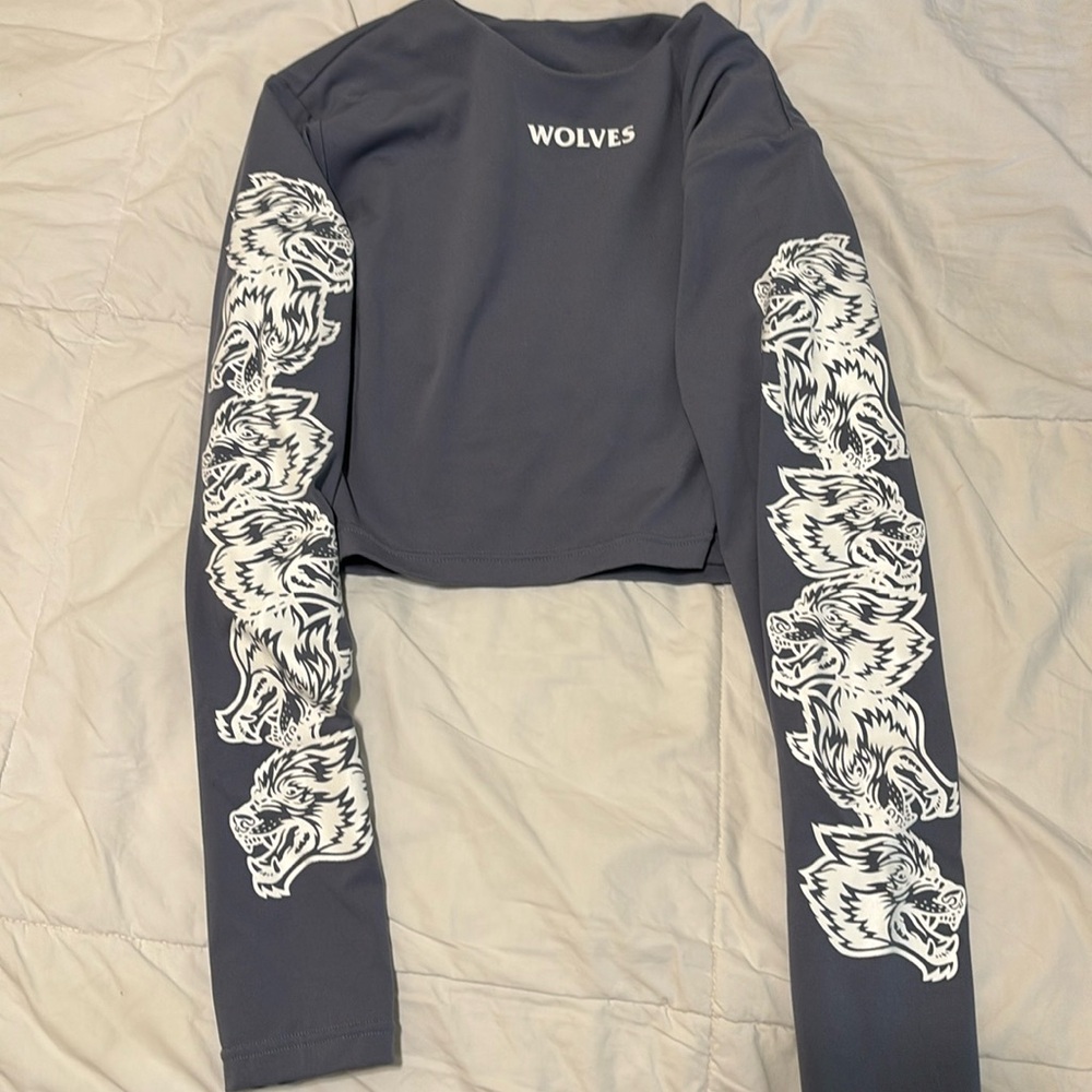 BRAND NEW. Darc sport top